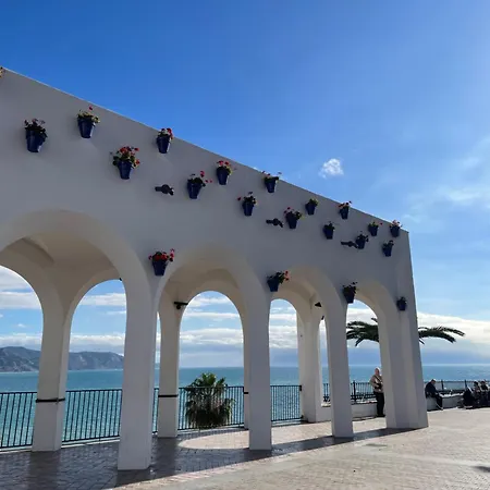 2 Apartment Nerja